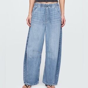 Gap Mid Rise Ultra Soft Easy Horseshoe Jeans Light Wash Wide Leg Denim Pants XS